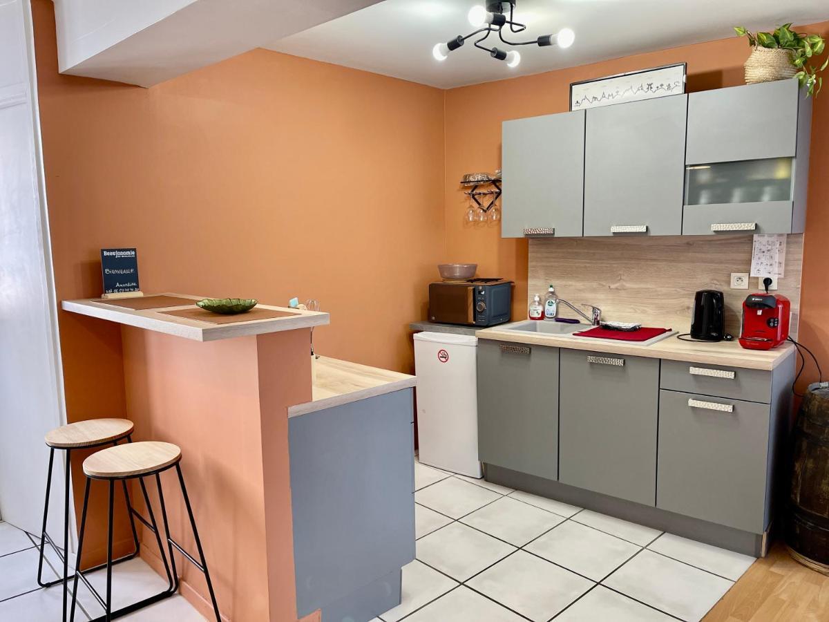 L'appart&Beaujolaise Wifi&Netflix en étage sans ascenseur en ville Eveux Esterno foto